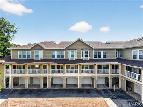 2756 Mcknight Crossing Ct, Saint Louis, MO, 63124-1690 | Card Image