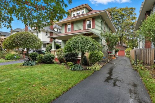 42 Laurelton Rd, Rochester, NY, 14609-4220 | Card Image