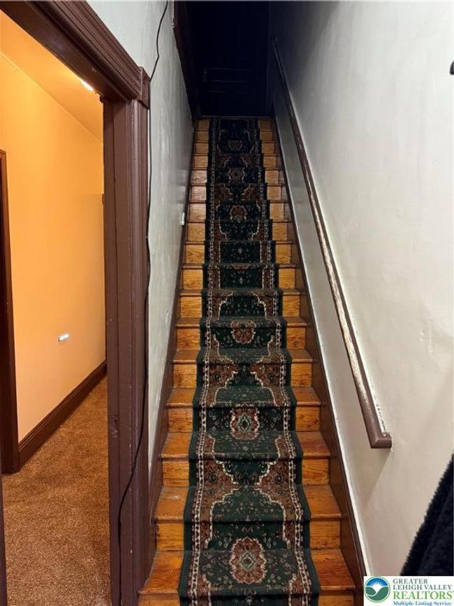 713 E 5 Th St, Home with 6 bedrooms, 2 bathrooms and null parking in BETHLEHEM PA | Image 20
