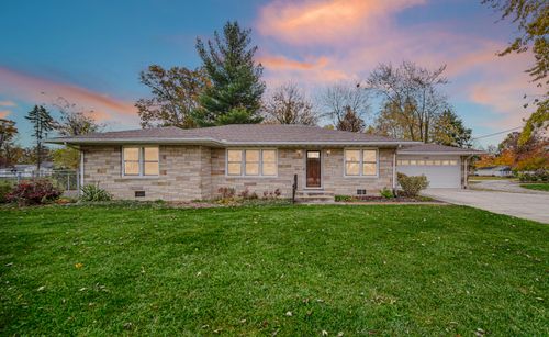 204 N Main St, Kouts, IN, 46347-9601 | Card Image