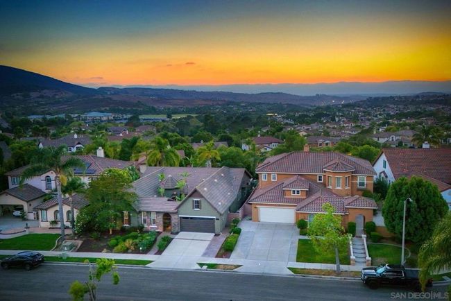15362 Falcon Crest Ct, House other with 4 bedrooms, 3 bathrooms and 5 parking in San Diego CA | Image 6