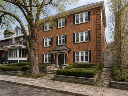 28 Macpherson Ave, Toronto, ON, M5R1W8 | Card Image