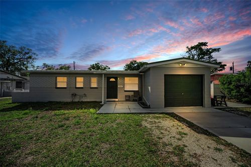 7418 Cedar Street Ne, ST PETERSBURG, FL, 33702 | Card Image