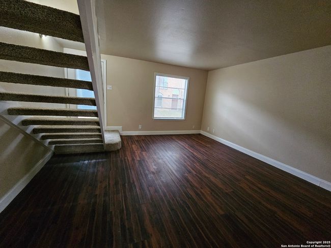 APT-304 - 2811 Woodbury St, Townhouse with 2 bedrooms, 2 bathrooms and null parking in San Antonio TX | Image 7