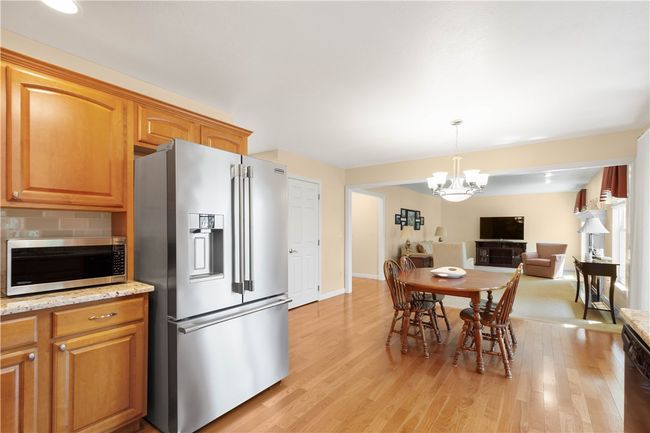 141 Richard Dr, House other with 4 bedrooms, 3 bathrooms and 2 parking in Glenshaw PA | Image 12