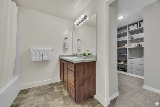 1226 N Horizon View Loop, House other with 5 bedrooms, 3 bathrooms and 4 parking in Elk Ridge UT | Image 14