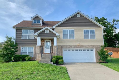 1069 Ishee Dr, Clarksville, TN, 37042-6673 | Card Image