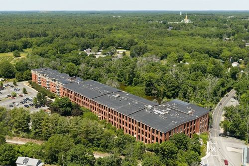 304-96 Old Colony Ave, Taunton, MA, 02726 | Card Image