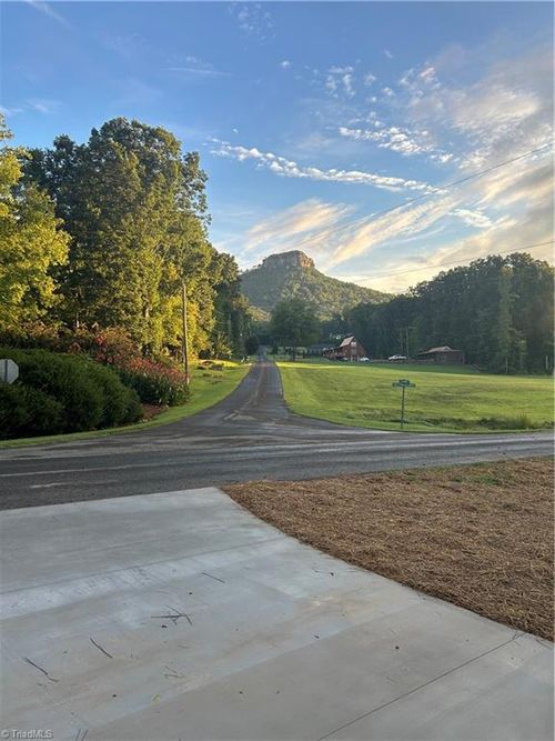 190 Old Pinnacle Hotel Rd, Pinnacle, NC, 27043-9014 | Card Image