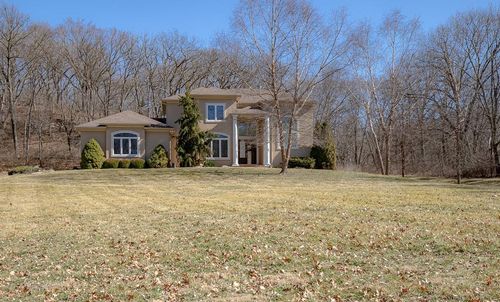 2801 N Lentz Rd, Independence, MO, 64058-3217 | Card Image