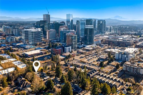 1218 101st Pl Ne, Bellevue, WA, 98004-3534 | Card Image