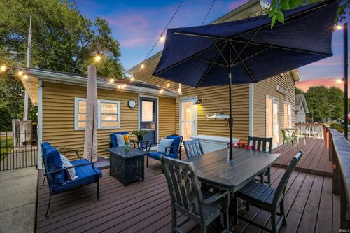 1270 N Shore Dr, Rome City, IN, 46784-9609 | Card Image