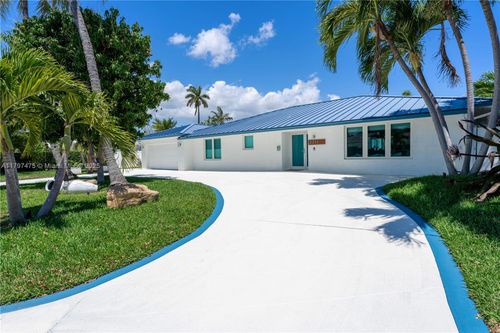 2711 Ne 57th Ct, Fort Lauderdale, FL, 33308-2723 | Card Image