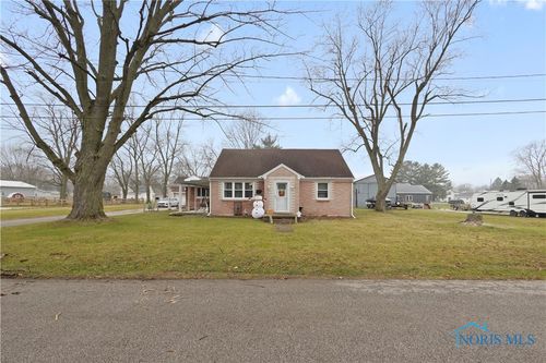 117 Toledo Avenue, Bradner, OH, 43406 | Card Image