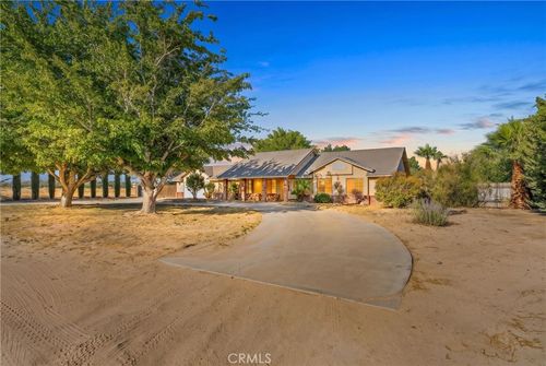 47840 91st St W, Lancaster, CA, 93536-9322 | Card Image