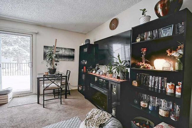 37 - 195 Manora Place Ne, Home with 3 bedrooms, 1 bathrooms and 2 parking in Calgary AB | Image 12