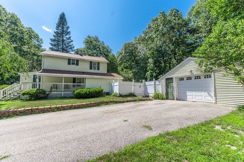 30 2nd St, Cherry Valley, MA, 01611-3012 | Card Image