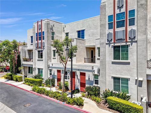 596 Katy Dr, Upland, CA, 91786 | Card Image