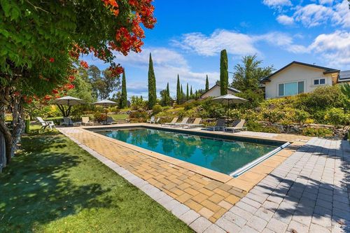 2300 Mill Creek Lane, Healdsburg, CA, 95448 | Card Image
