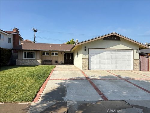 3071 Platte Dr, Costa Mesa, CA, 92626-3015 | Card Image