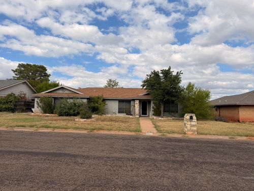 3826 Hillcrest Drive, San Angelo, TX, 76904 | Card Image