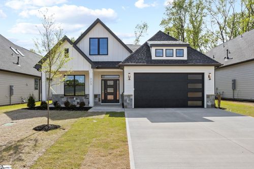 323 Eagle Mill Ln, Greer, SC, 29651-7481 | Card Image