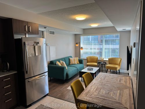 510-18 Uptown Dr, Markham, ON, L3R5M5 | Card Image