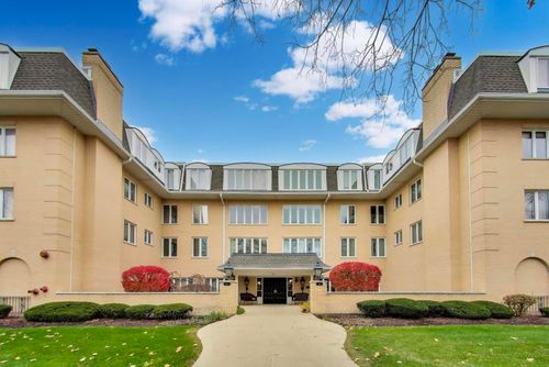 apt-204-75 6th Ave, La Grange, IL, 60525-2420 | Card Image