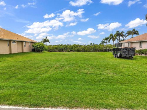 645 Macedonia Dr, Punta Gorda, FL, 33950-8012 | Card Image