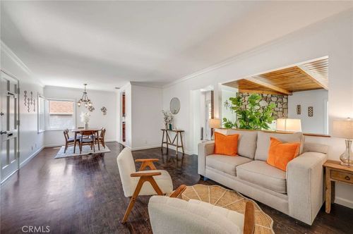 6901 Bertrand Ave, Reseda, CA, 91335-4709 | Card Image