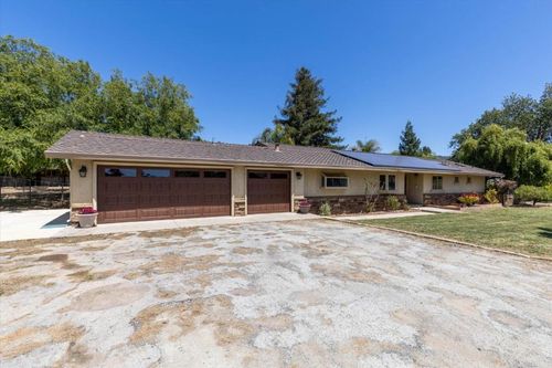 10346 New Ave, Gilroy, CA, 95020-9058 | Card Image