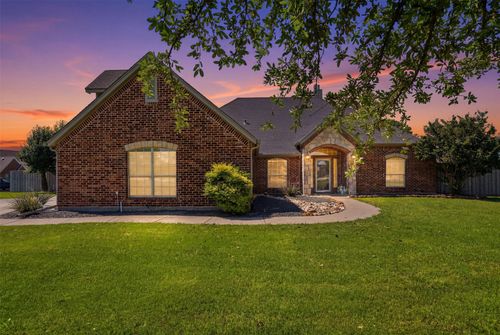 2900 Aston Meadows Dr, Haslet, TX, 76052-2687 | Card Image