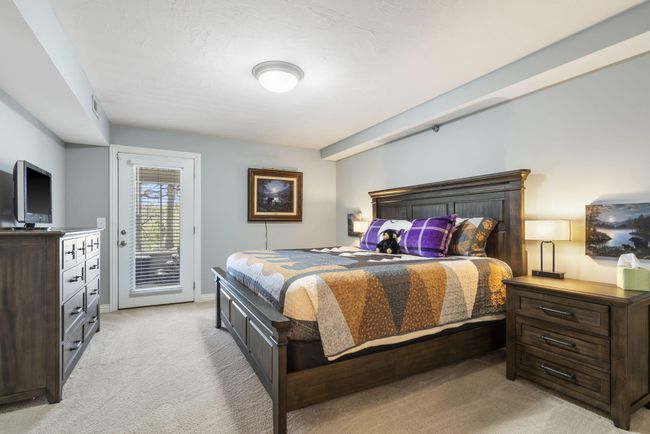120 Oxford Court 2 (32) | Image 37