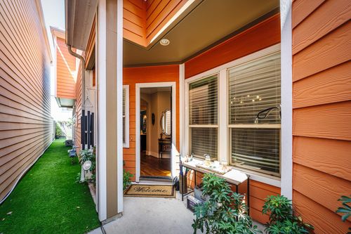 1134 Robbie St, Houston, TX, 77009-2950 | Card Image