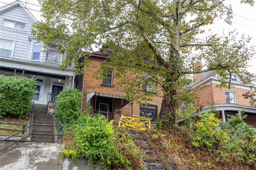 705 Taylor Ave, Avalon, PA, 15202-2615 | Card Image