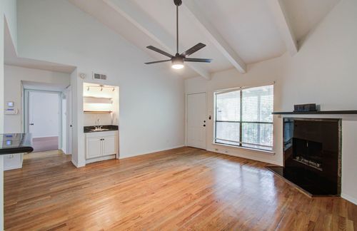 apt-108-5711 Sugar Hill Dr, Houston, TX, 77057-2123 | Card Image
