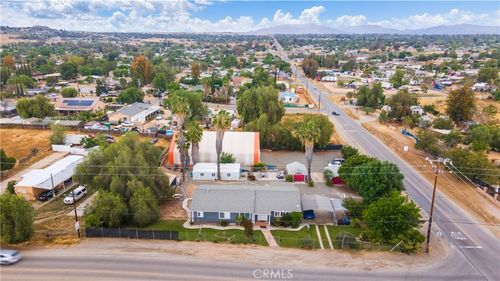 20970 Rider St, Perris, CA, 92570-5953 | Card Image