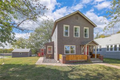 408 S Silver Street, House other with 3 bedrooms, 2 bathrooms and null parking in Paola KS | Image 2