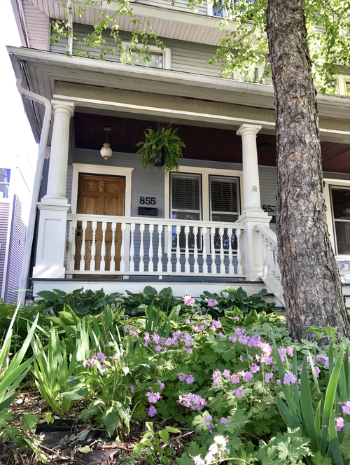 855 Ashland Ave, Saint Paul, MN, 55104-7122 | Card Image