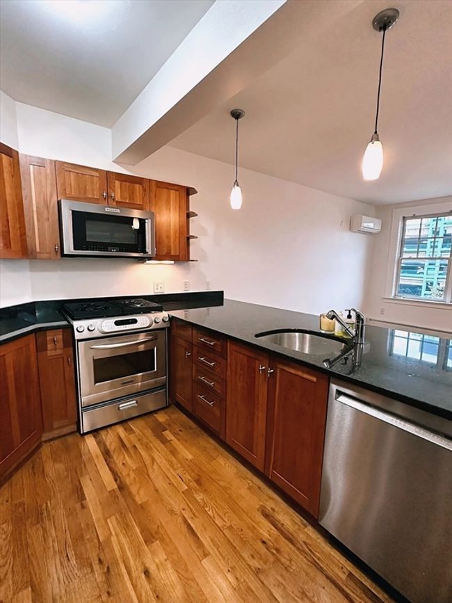 APT-3D - 432 Norfolk St, Condo with 1 bedrooms, 1 bathrooms and null parking in Somerville MA | Image 5