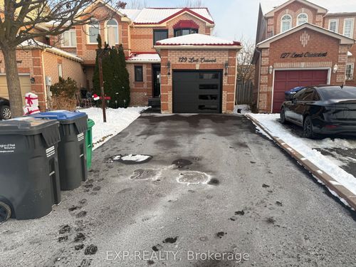 129 Lent Cres, Brampton, ON, L6Y5E6 | Card Image