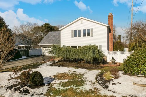 10 Marie Cres, East Patchogue, NY, 11772-4519 | Card Image