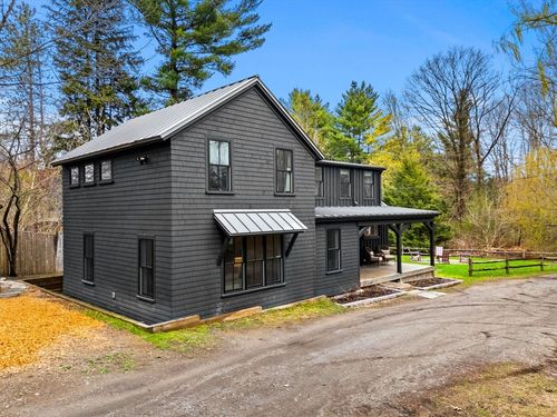 8R Rolfes Ln, Newbury, MA, 01951 | Card Image