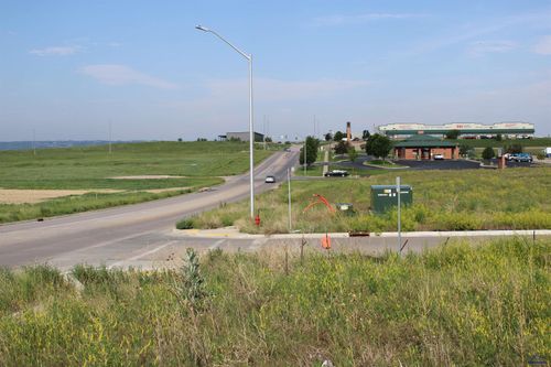 4244 Homestead St, Rapid City, SD, 57703 | Card Image