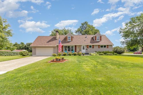 101 Sunrise Ave N, New Prague, MN, 56071-2264 | Card Image