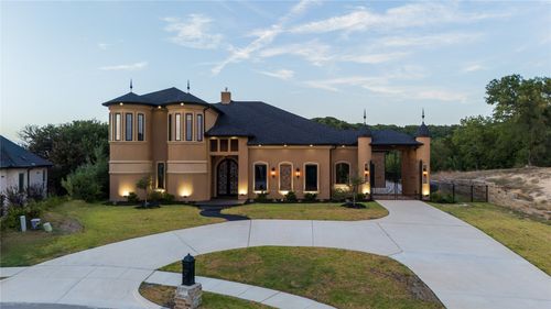 2621 Whispering Oaks Cv, Cedar Hill, TX, 75104-4557 | Card Image