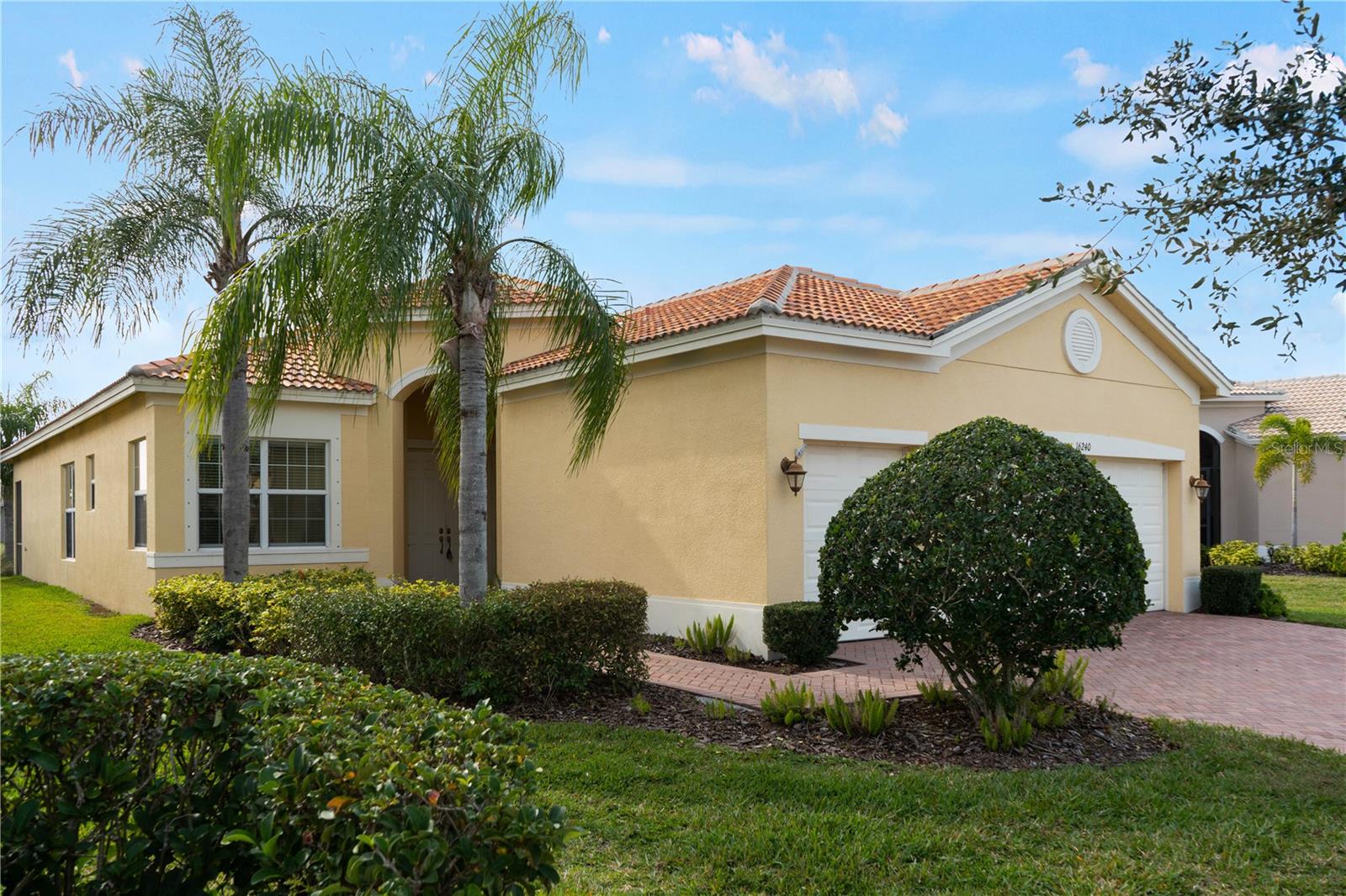 Cape Coral Dr, Wimauma, FL 33598