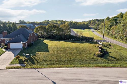 700 Abbeywood Road, Elizabethtown, KY, 42701 | Card Image