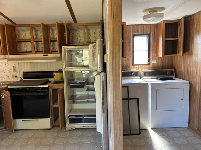 2132 E 56 Th St, Home with 0 bedrooms, 0 bathrooms and null parking in Chase MI | Image 25