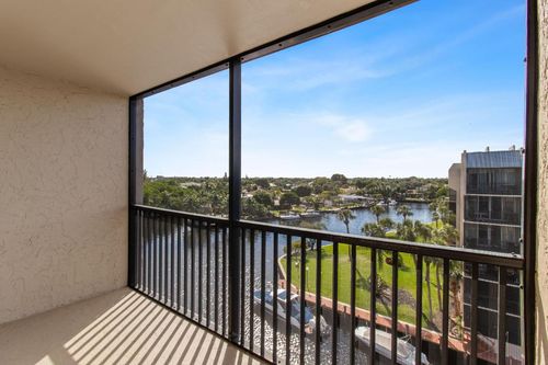 602-8 Royal Palm Way, Boca Raton, FL, 33432-7856 | Card Image